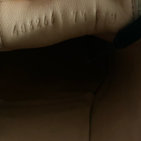 Gucci Falcer Bee embroidered Off White Leather Low Top lace-up Sneakers - Picture 15 of 15